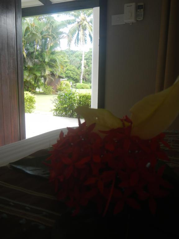 Club Oceanus Resort Pacific Harbour Exterior photo